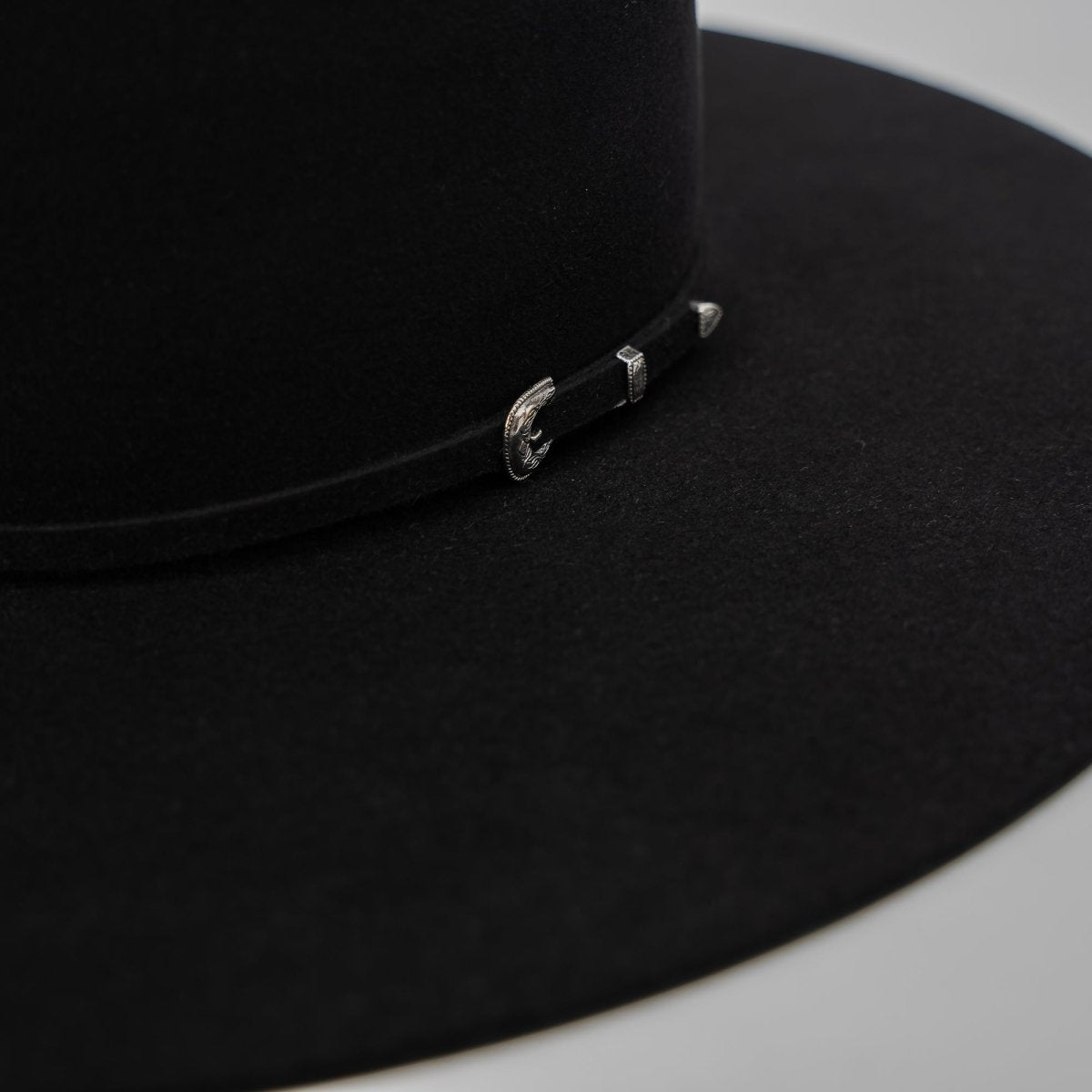 RODEO KING Black 7X Open Crown 4.5" Brim Felt Cowboy Hat - Rancho Sementalvariable