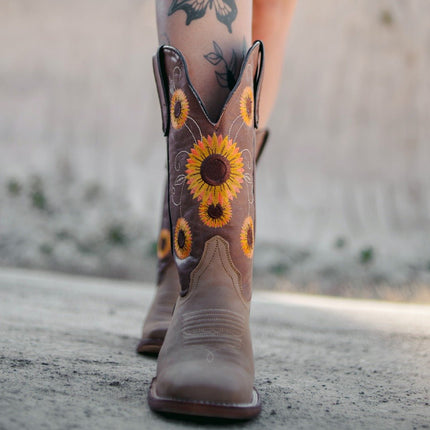 TANNER MARK WOMEN’S Spring Crazy Brown Cowgirl Boots Whit Sunflower Embroidery - Rancho Sementalvariable